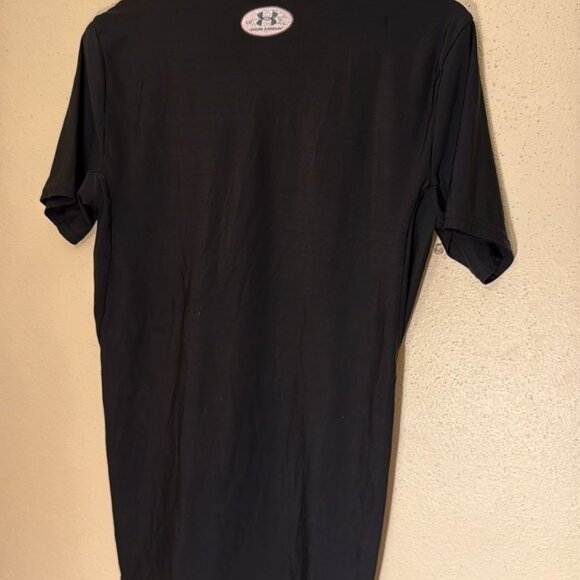 2 Under Armour Compression Shirts - Picture 7 of 7